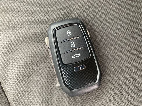 Used 2022 Chevrolet Trax LT w/ Driver Confidence Package image 33