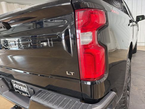 Used 2023 Chevrolet Silverado 1500 LT Trail Boss w/ Protection Package image 16
