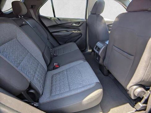 Used 2024 Chevrolet Equinox LT AWD/4WD image 20