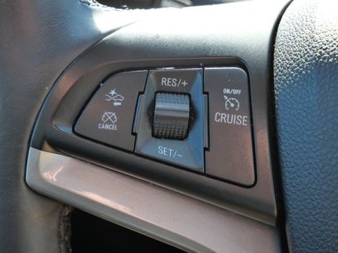 Used 2017 Chevrolet Trax Premier w/ Driver Confidence II Package image 32