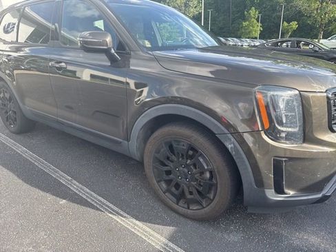 Used 2021 Kia Telluride SX w/ Nightfall Edition Package AWD/4WD image 4