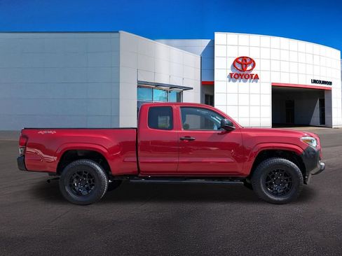 Used 2019 Toyota Tacoma SR AWD/4WD image 8