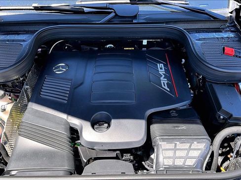 New 2026 Mercedes-Benz GLE 53 AMG 4MATIC image 11