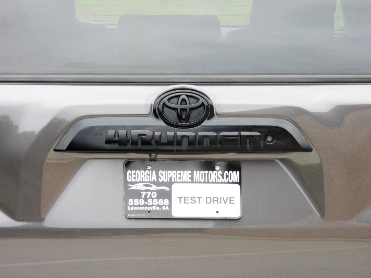 Used 2018 Toyota 4Runner TRD Off-Road Premium AWD/4WD image 49