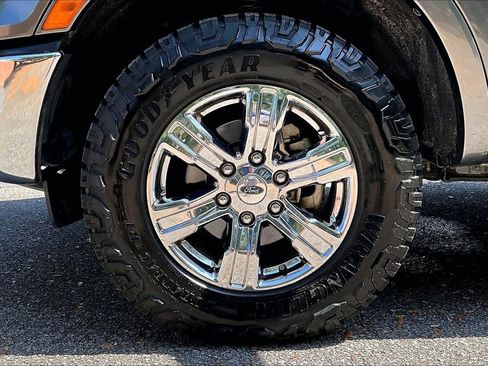 Used 2020 Ford Ranger XLT w/ Equipment Group 301A Mid AWD/4WD image 33