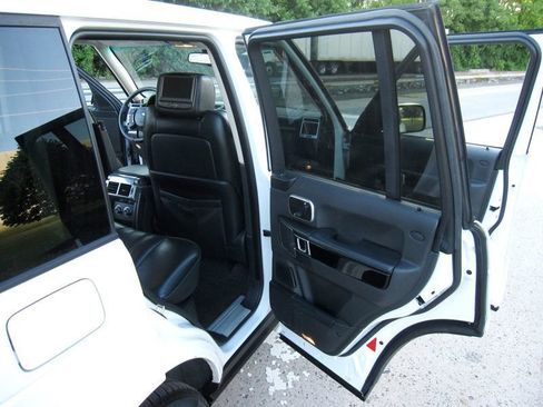 Used 2011 Land Rover Range Rover Supercharged AWD/4WD image 30