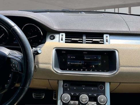 Used 2017 Land Rover Range Rover Evoque SE Premium AWD/4WD image 6