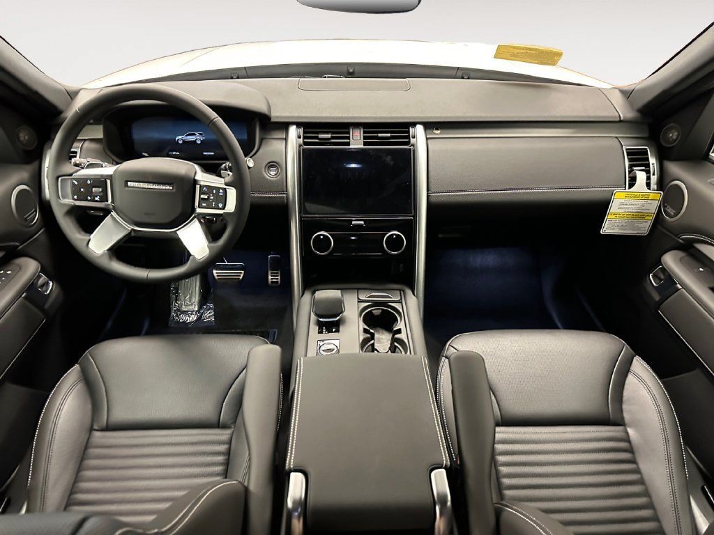 New 2026 Land Rover Discovery Dynamic SE AWD/4WD image 11