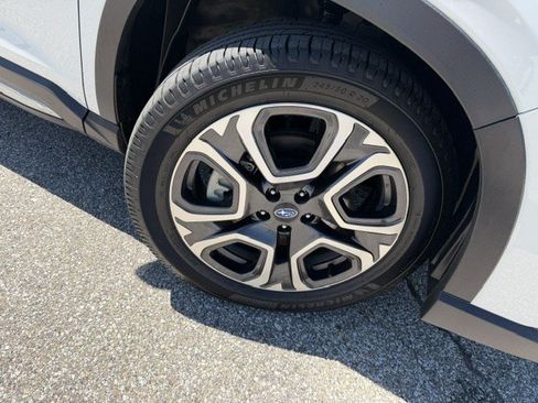 Used 2024 Subaru Ascent Limited AWD/4WD image 39