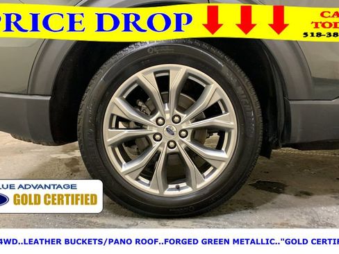 Certified 2022 Ford Explorer XLT w/ Equipment Group 202A image 17