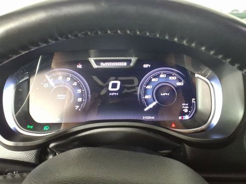 Used 2023 RAM 1500 Laramie AWD/4WD image 19