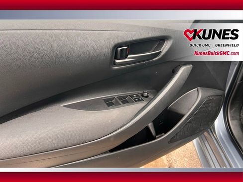 Used 2024 Toyota Corolla LE image 5