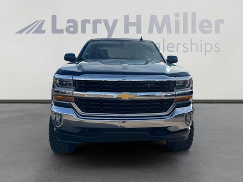 Used 2018 Chevrolet Silverado 1500 LT w/ All Star Edition image 8