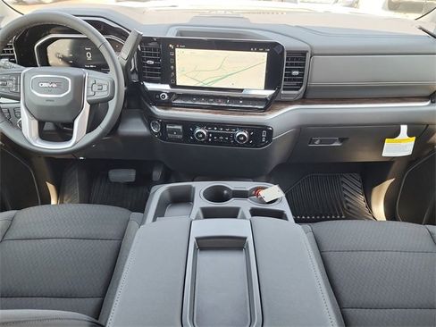 New 2026 GMC Sierra 1500 Elevation image 20
