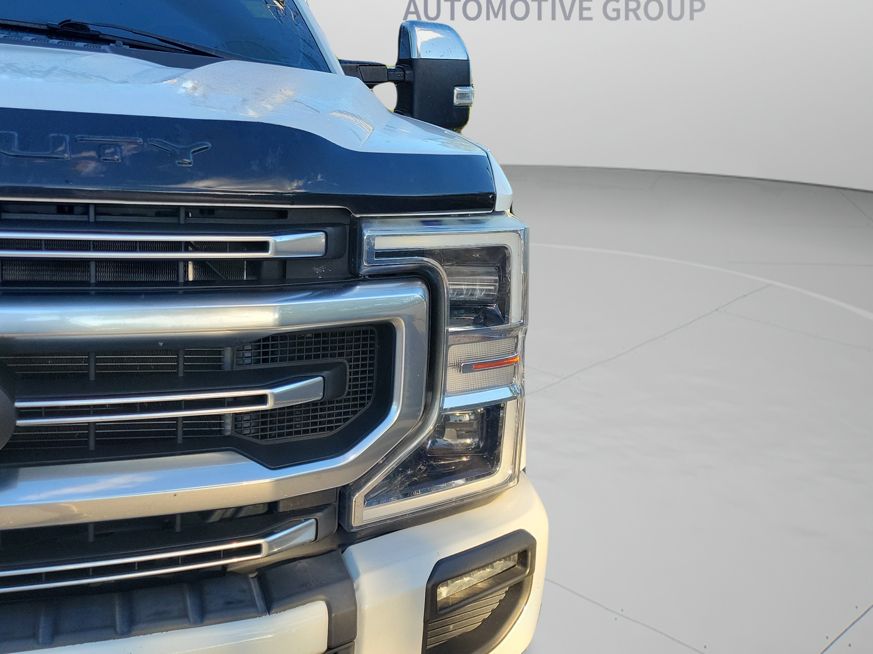 Used 2021 Ford F250 Platinum w/ FX4 Off-Road Package AWD/4WD image 6