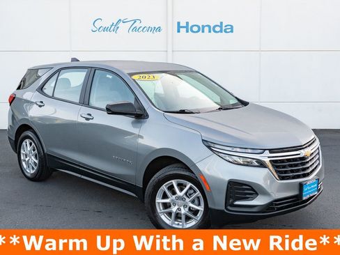 Used 2023 Chevrolet Equinox LS AWD/4WD image 1