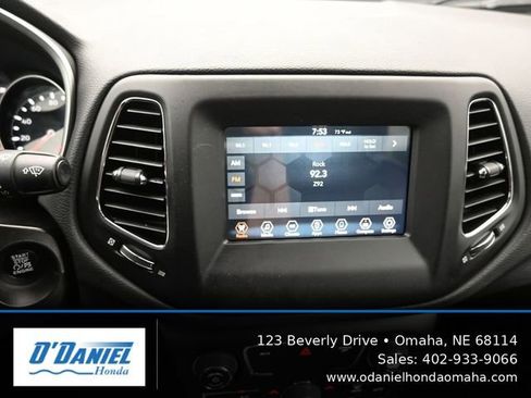 Used 2019 Jeep Compass Latitude w/ Popular Equipment Group image 30