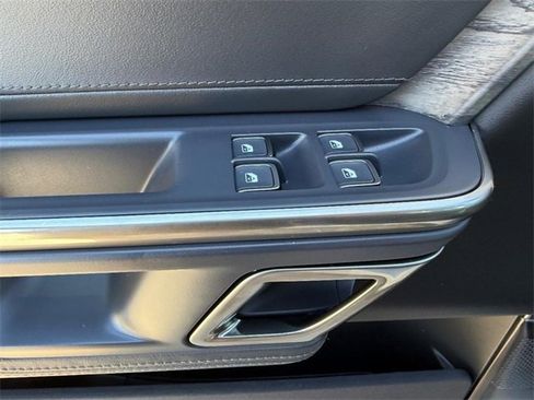 Used 2023 Rivian R1T Adventure image 17