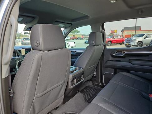 Used 2024 Chevrolet Silverado 1500 RST w/ Z71 Off-Road Package image 10