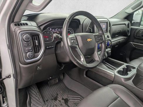 Used 2022 Chevrolet Silverado 2500 LTZ w/ LTZ Premium Package image 9