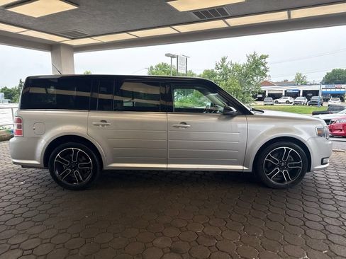 Used 2013 Ford Flex SEL AWD/4WD image 5