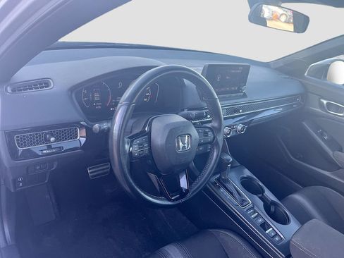 Used 2023 Honda Civic Sport image 9