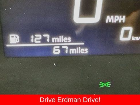 Used 2025 Nissan Kicks SV AWD/4WD image 32