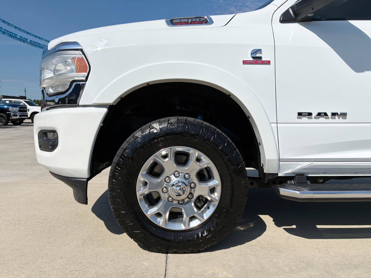 Used 2022 RAM 2500 Laramie AWD/4WD image 7