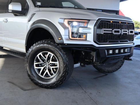 Used 2018 Ford F150 Raptor w/ Equipment Group 802A Luxury image 2