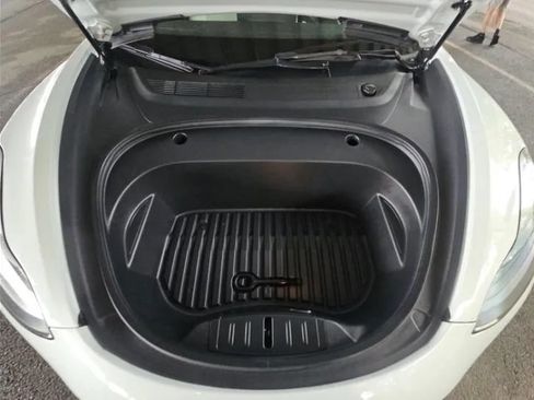 Used 2022 Tesla Model 3 Long Range AWD/4WD image 12