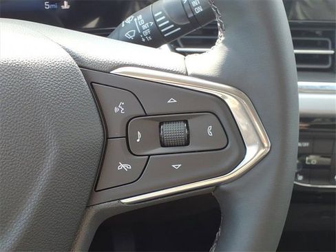 New 2026 Chevrolet Trax LT w/ Driver Confidence Package image 15