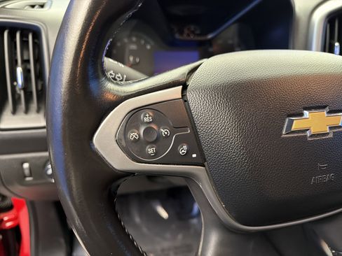 Used 2020 Chevrolet Colorado ZR2 image 17