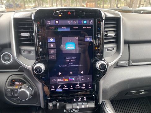 New 2026 RAM 1500 4x4 Crew Cab image 33