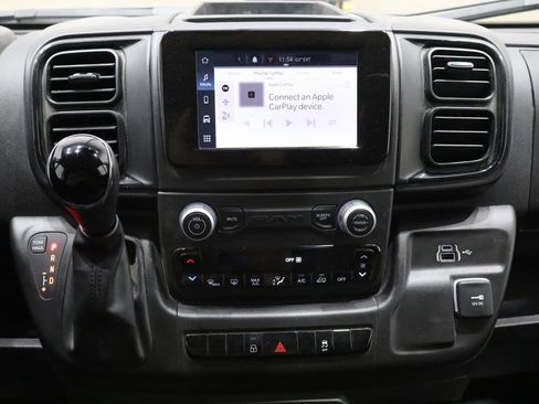 Used 2025 RAM ProMaster 2500 w/ Convenience Group FWD image 19
