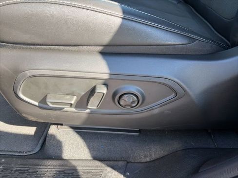 New 2025 Jeep Grand Cherokee L Altitude image 19