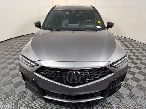 Used 2025 Acura MDX A-Spec image 9