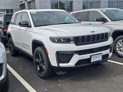 New 2026 Jeep Grand Cherokee Limited w/ Limited Altitude Package