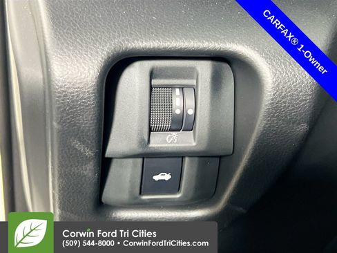 Used 2025 Toyota GR86 Premium w/ ALL Weather Mat Package (TMS) RWD image 19
