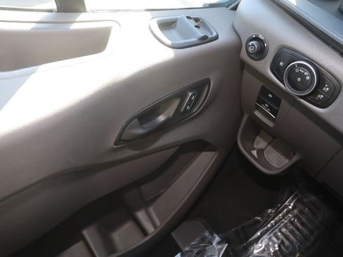 Used 2022 Ford Transit 350 XLT image 29