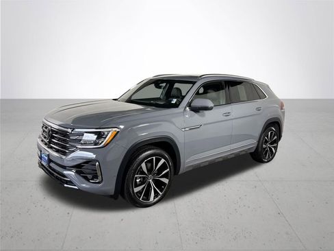 Certified 2025 Volkswagen Atlas Cross Sport SEL Premium R-Line AWD/4WD image 2