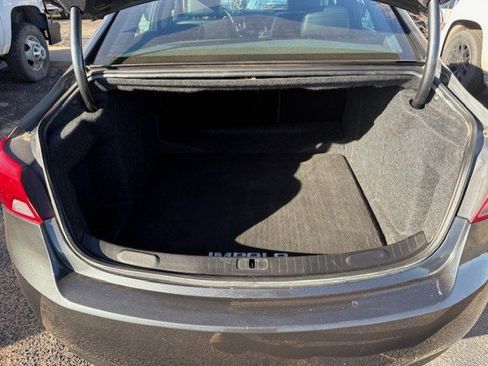 Used 2019 Chevrolet Impala LT w/ LT Convenience Package image 13