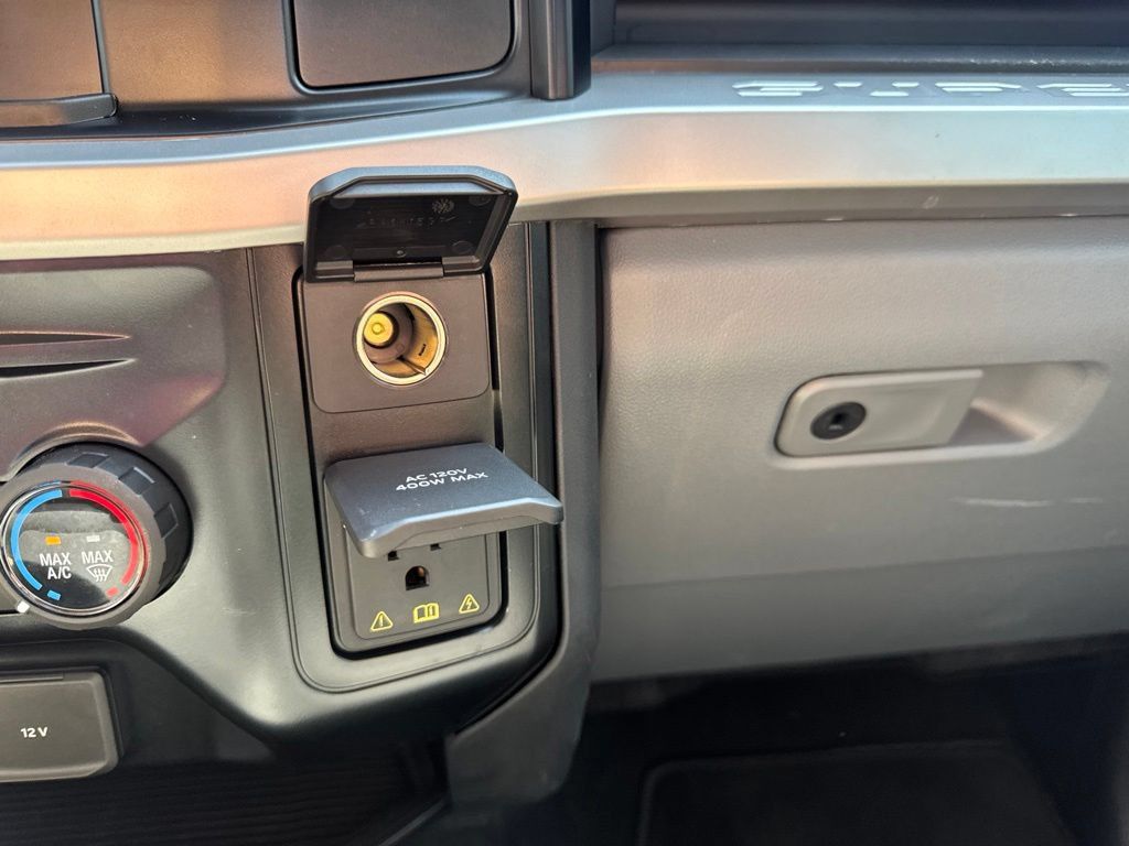 Certified 2025 Ford F250 XL w/ STX Appearance Package AWD/4WD image 24