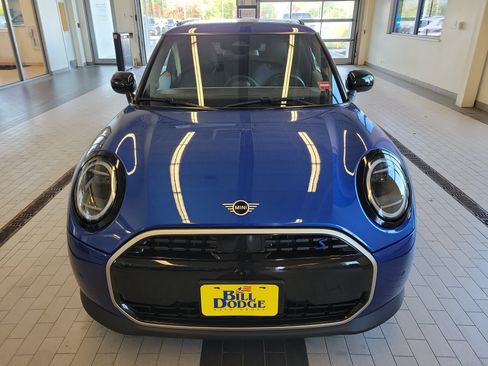 Used 2025 MINI Cooper S FWD image 2
