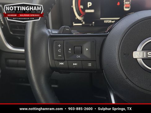 Used 2024 Nissan Rogue SL FWD image 20