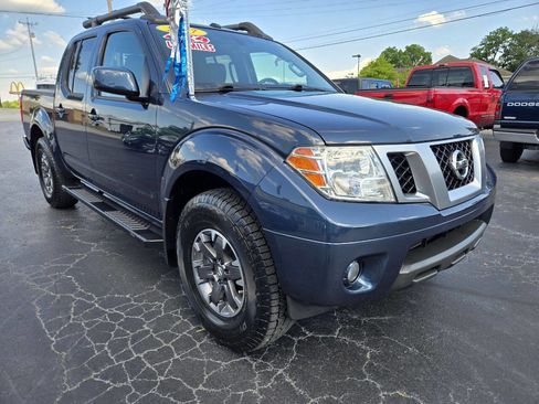 Used 2017 Nissan Frontier PRO-4X w/ Pro-4x Luxury Package AWD/4WD image 8