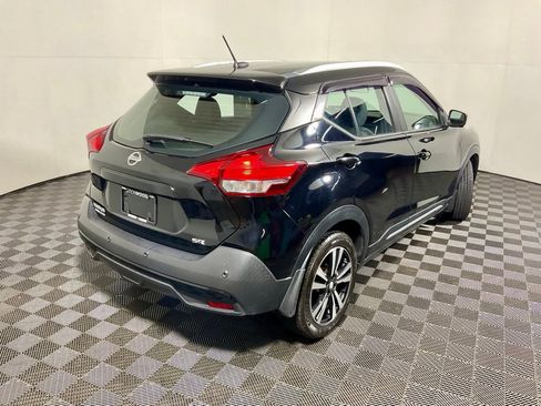 Used 2020 Nissan Kicks SR w/ SR Premium Package image 17