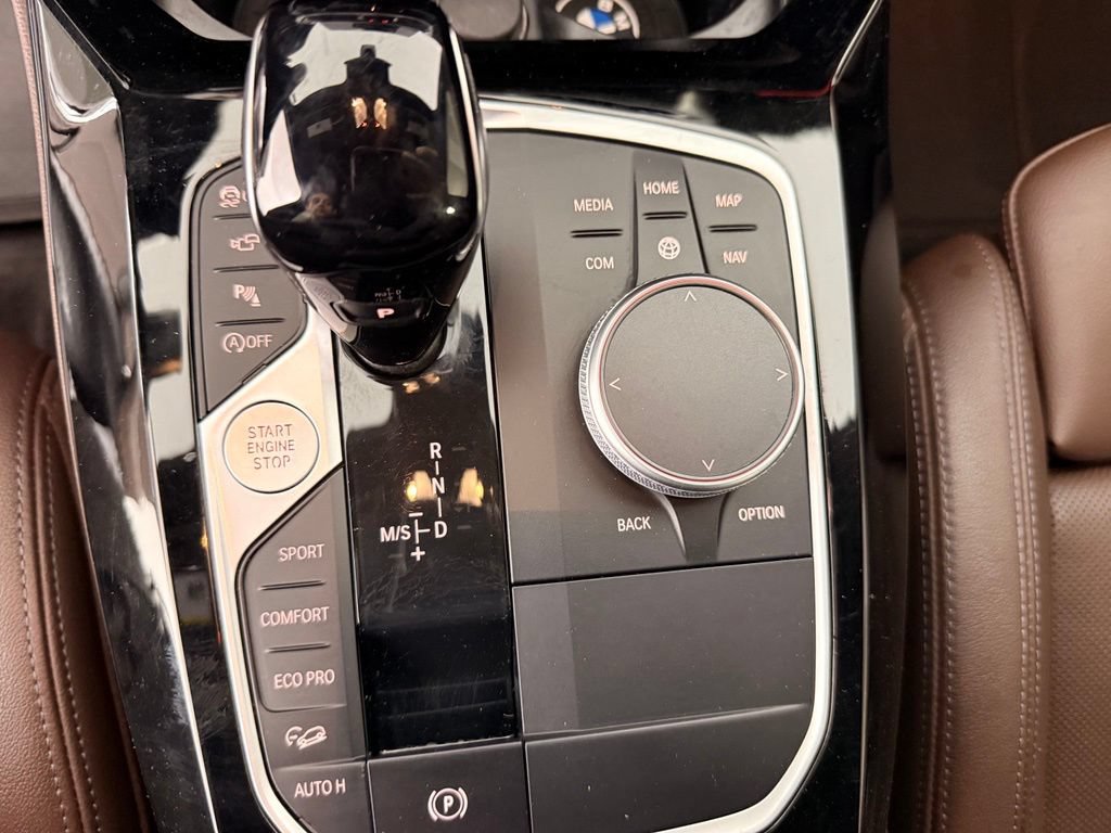 Used 2023 BMW X4 xDrive30i w/ M Sport Package AWD/4WD image 28