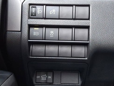 Used 2025 Toyota Tacoma SR5 image 25