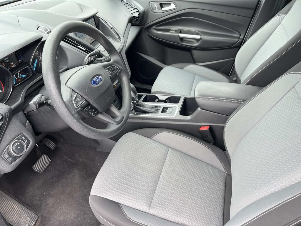Used 2019 Ford Escape SE FWD image 26