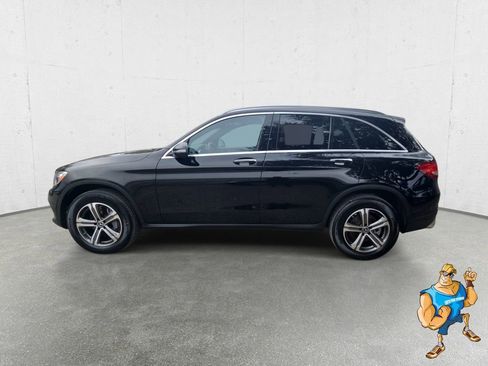 Used 2018 Mercedes-Benz GLC 300 4MATIC image 8